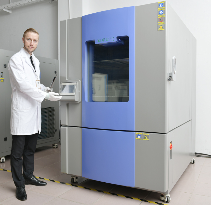 �ߵ���ѭ��������