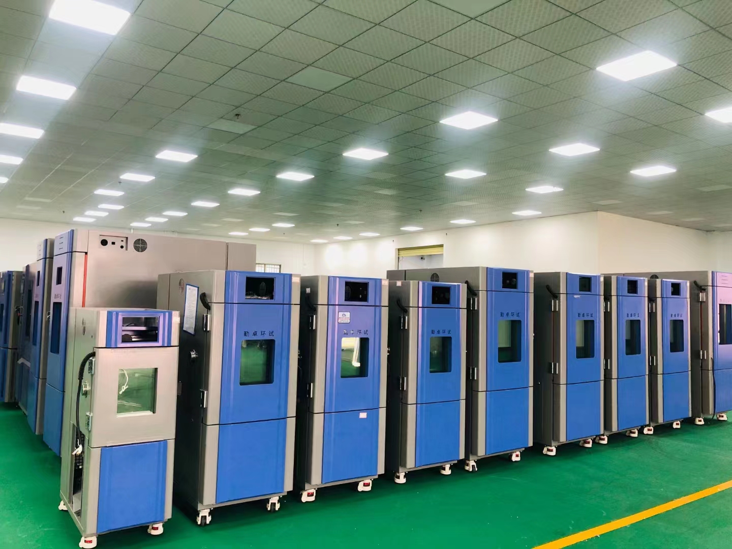 高低温快速温变试验箱 高低温快速温变试验箱